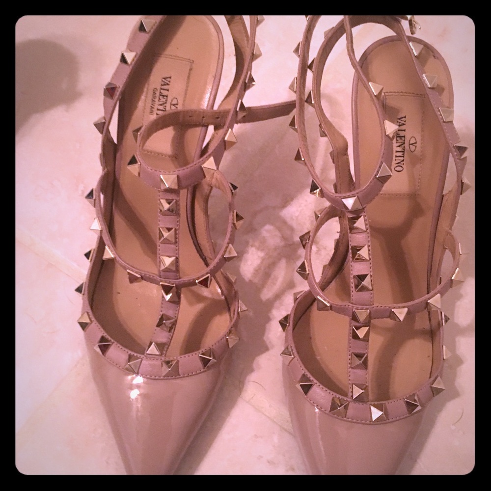 Valentino Nude Rockstud Heels Pumps Sandals, Camel